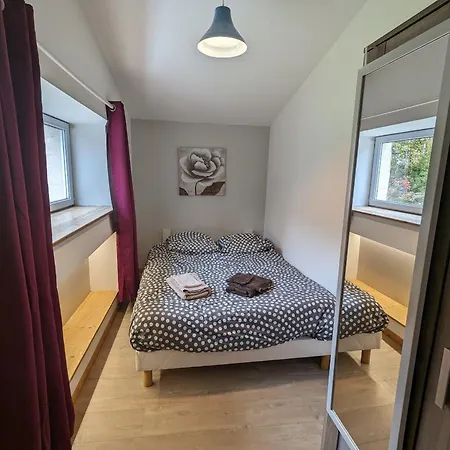 Avec Jardin Aux Portes D'epinal, Ideal Couples Ou Sejours Pro, Proche Commerces Et Nature - Fr-1-589-278