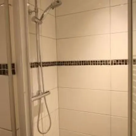 Avec Jardin Aux Portes D'epinal, Ideal Couples Ou Sejours Pro, Proche Commerces Et Nature - Fr-1-589-278 *